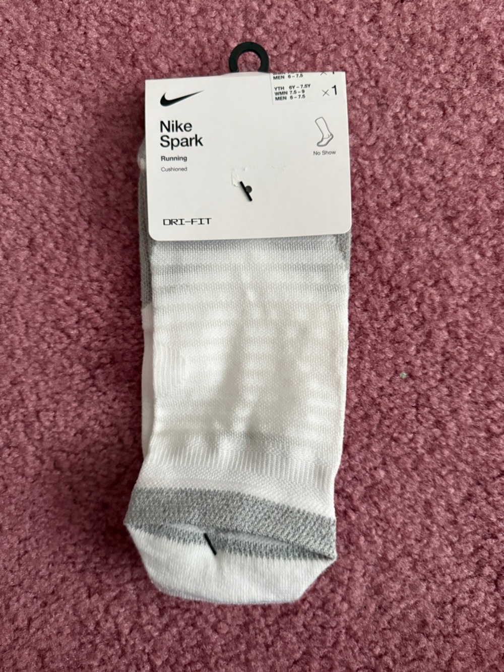 Nike white no-show running socks